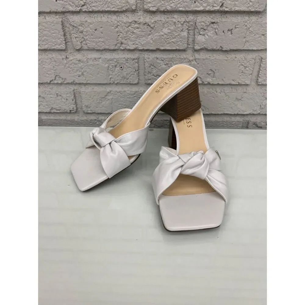 Guess Women White Outdo Knotted Sandals Size 8M